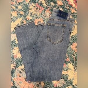 Abercrombie & Fitch Ultra High Rise Ankle Straight Curve Love Jeans
